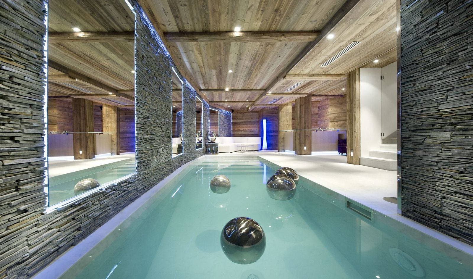 Chalet Eden — Bathroom — photo 7 of 31