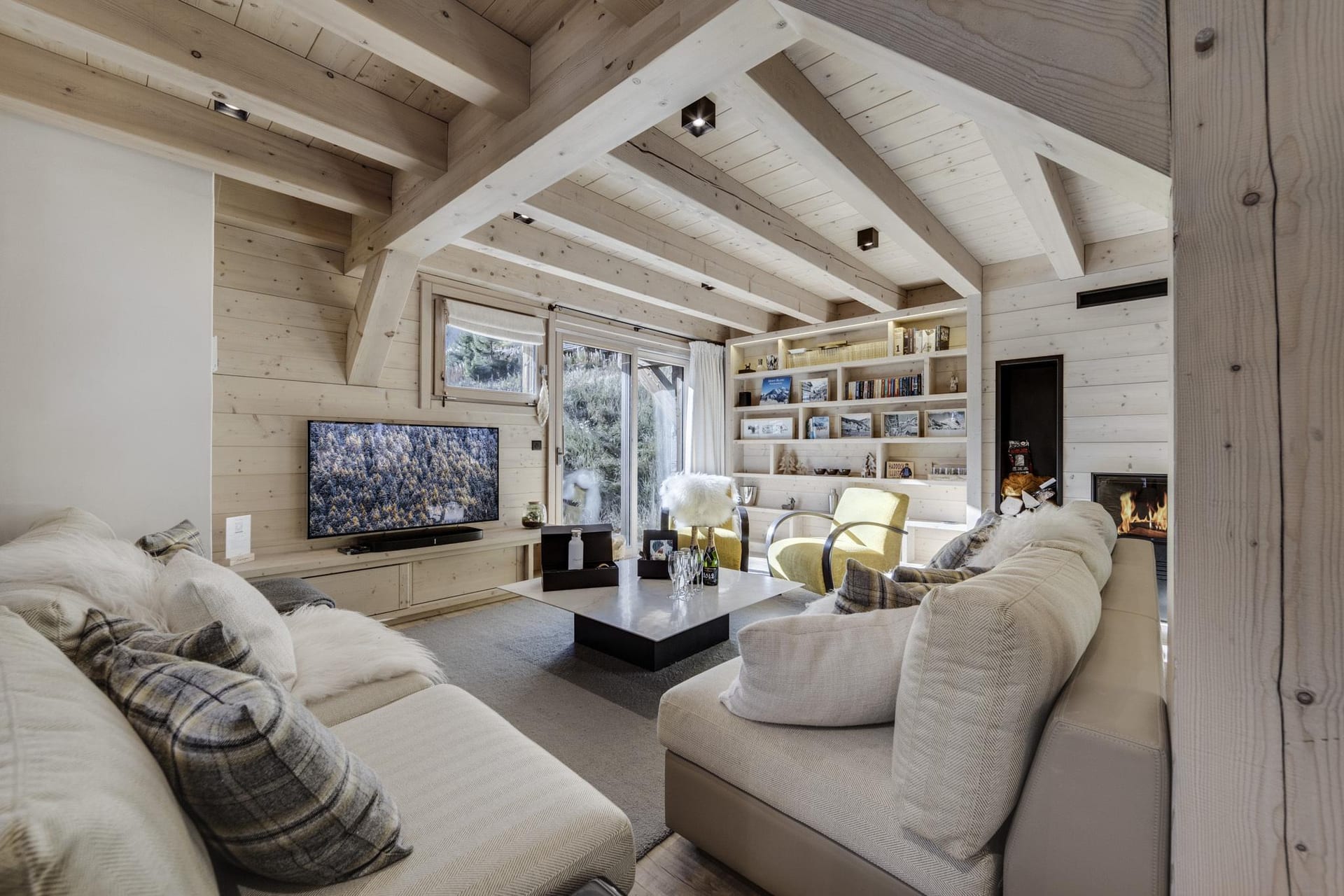 Chalet Saint Joseph, 5 chambres, Val d'Isère — photo 1 sur 20
