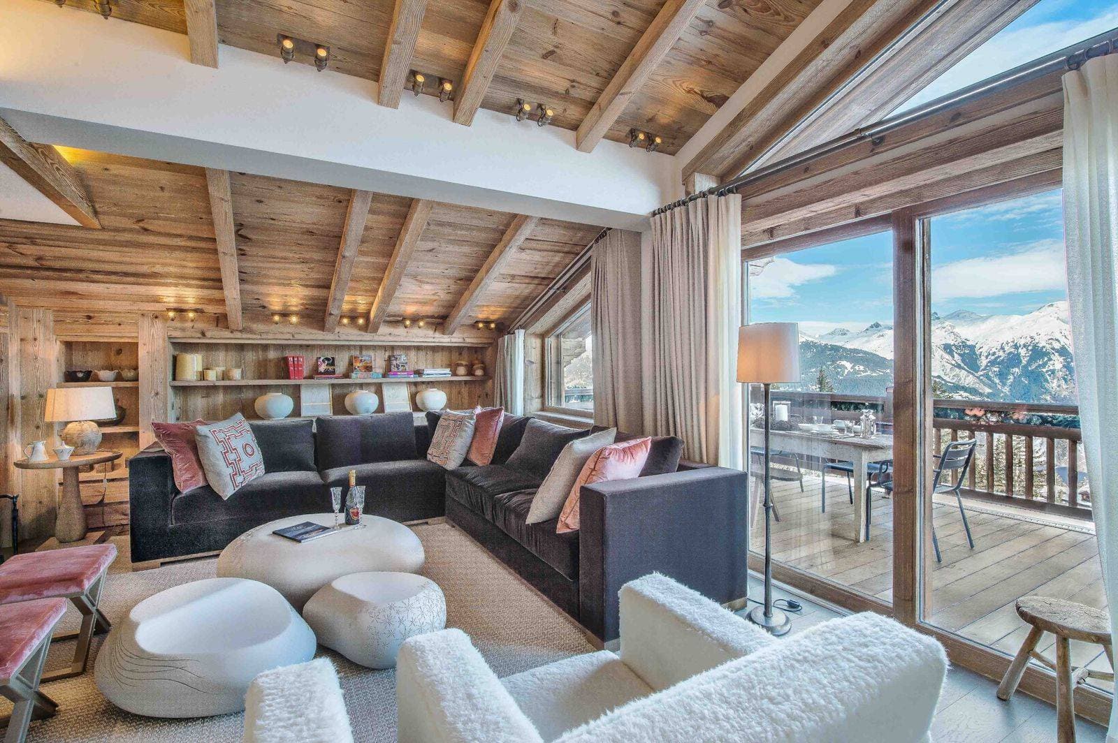 Chalet Cryst'Aile — Intérieur élégant — photo 2 sur 32