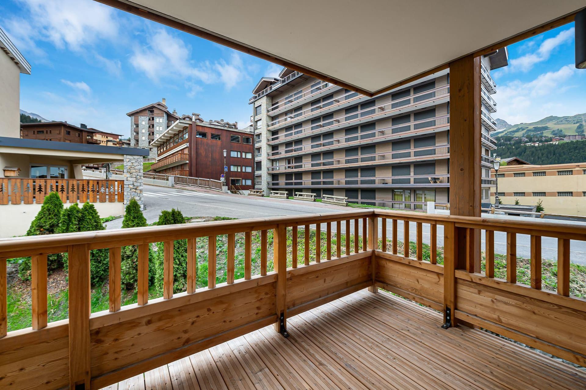 Appartement Chantemerle 102 — Espace de vie — photo 4 sur 11
