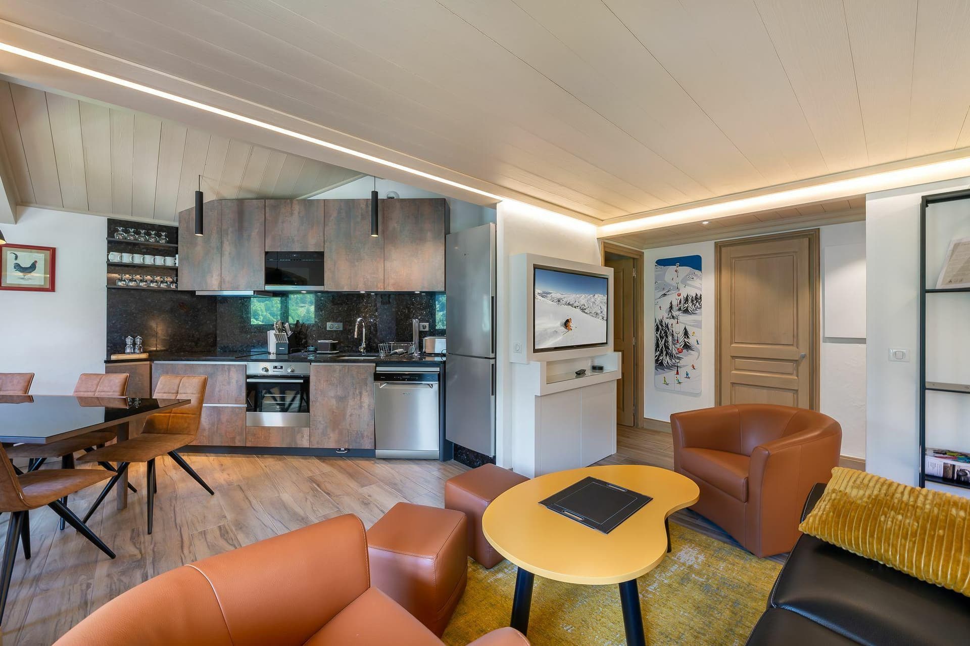 Appartement Rocher 6, 2 bedrooms, Méribel — photo 1 of 17