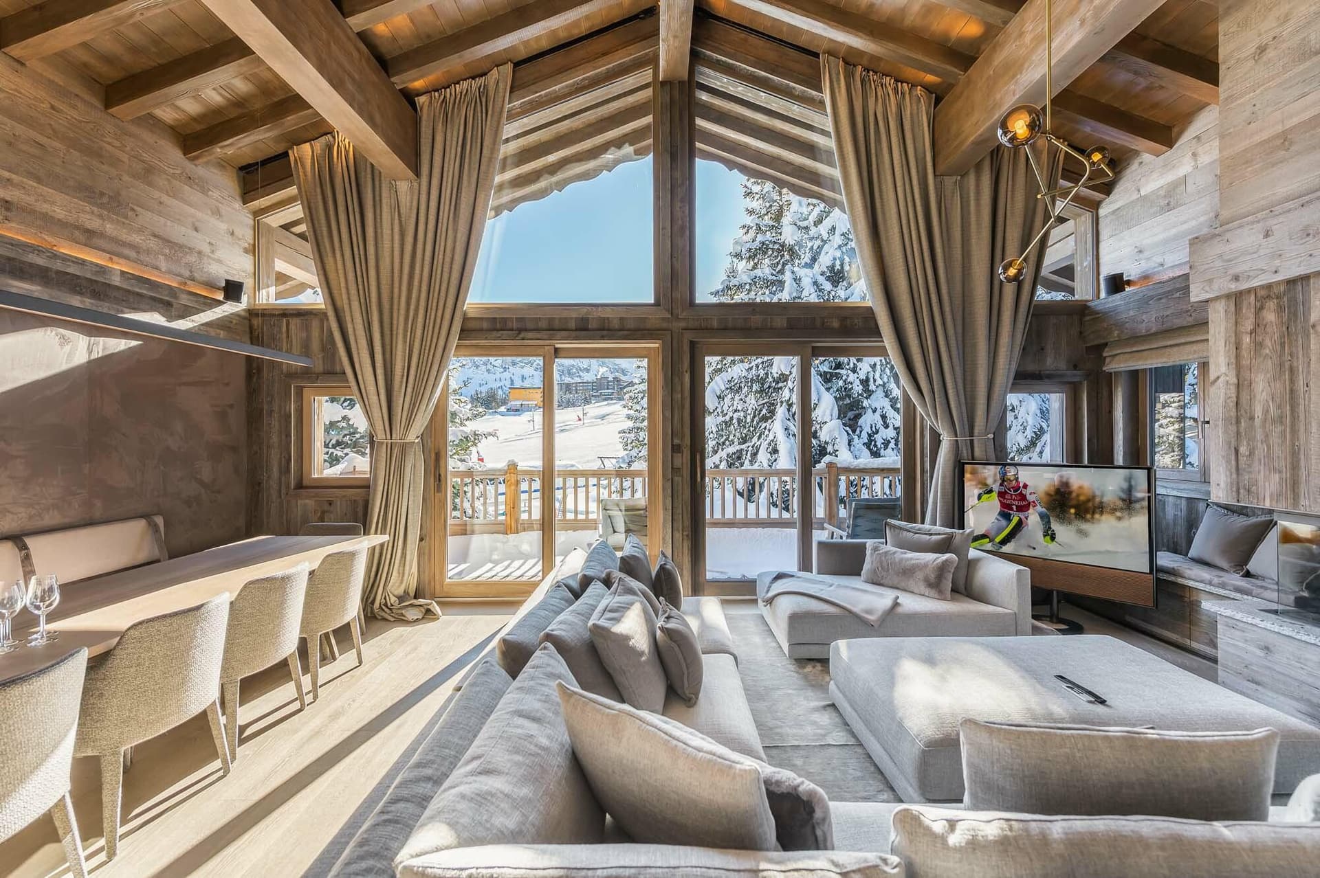 Chalet Bellarossa — Living space — photo 4 of 40