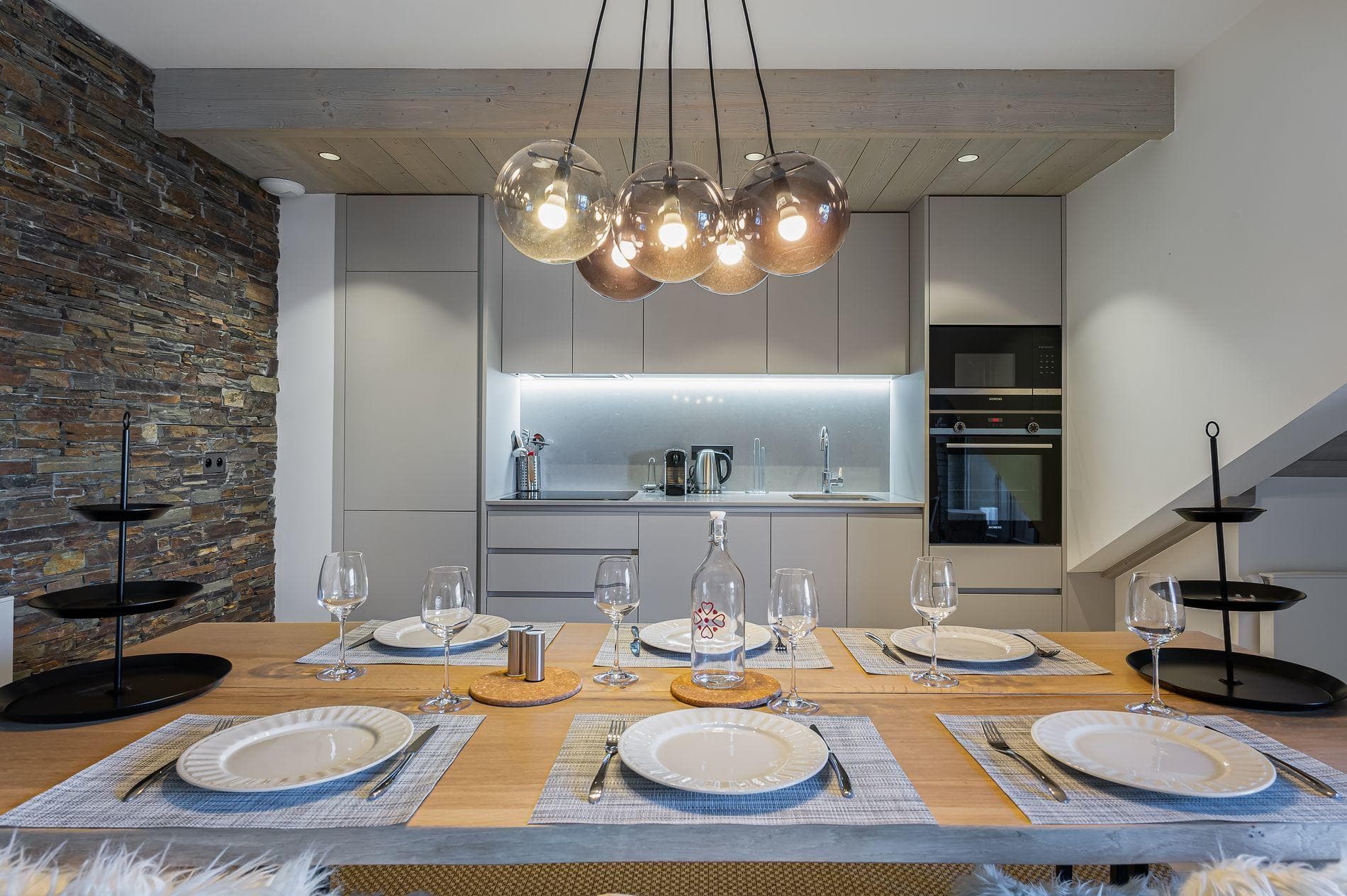 Appartement Parc Alpin 402 — Espace de vie — photo 4 sur 16