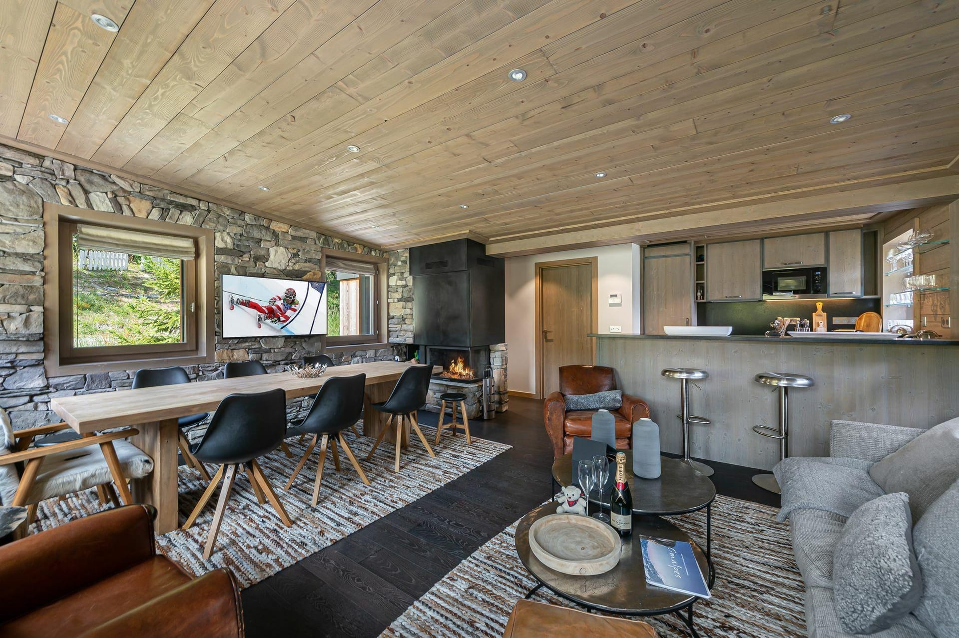 Chalet Continental, 5 chambres, Courchevel — photo 1 sur 18