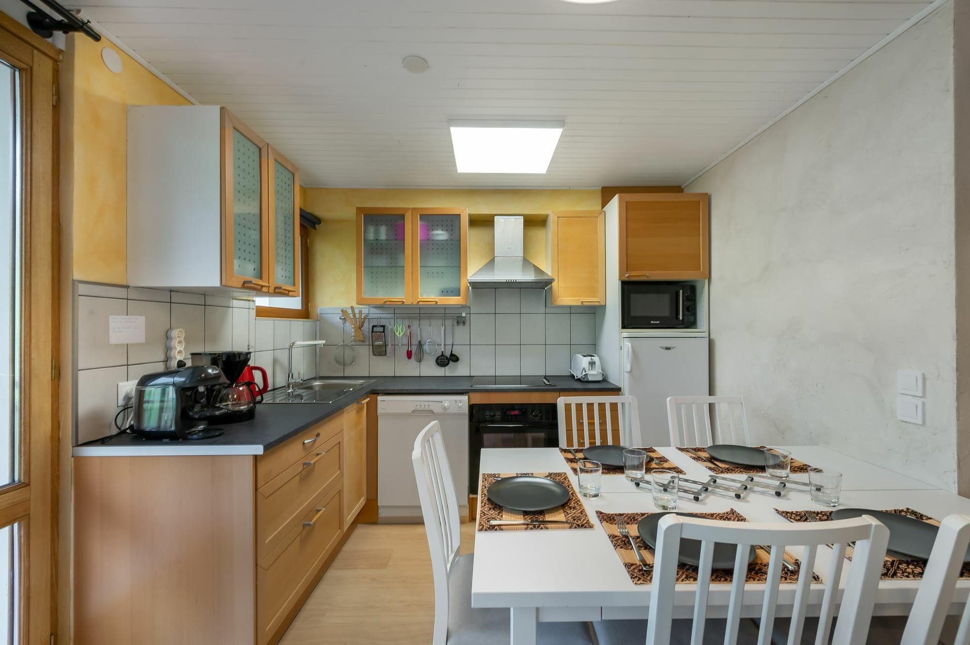 Appartement RE009W — Intérieur élégant — photo 2 sur 10