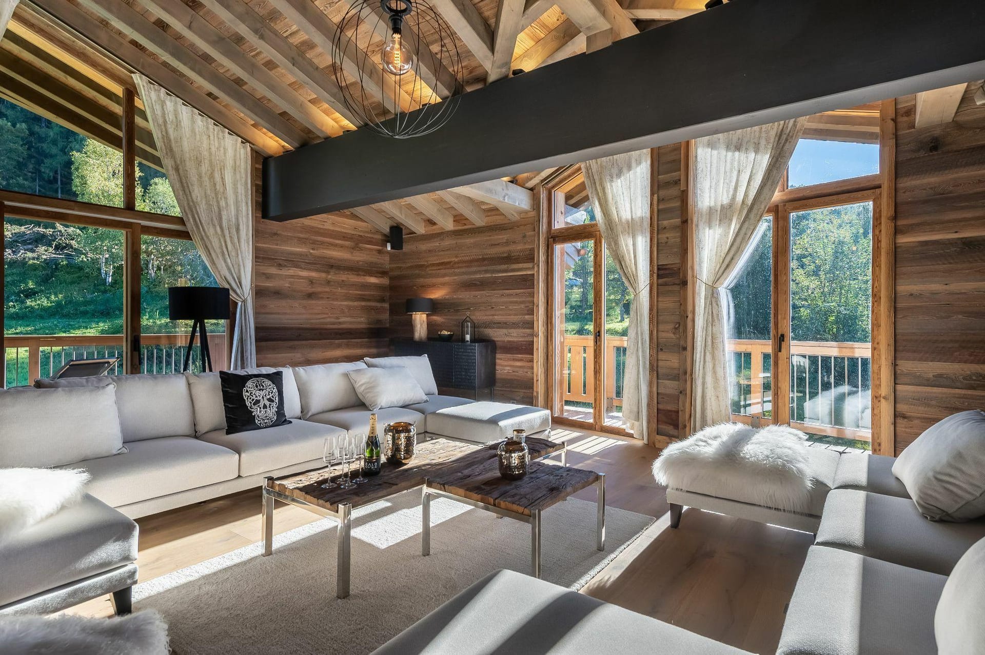Chalet Eclipse, 6 chambres, Courchevel — photo 1 sur 32