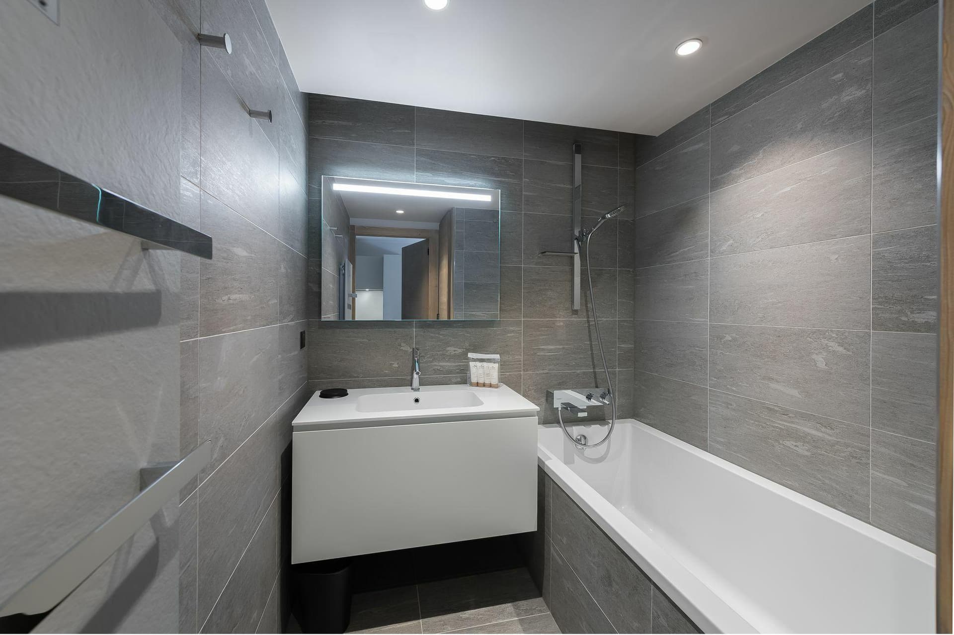 Appartement Stallion A12 — Chambre luxueuse — photo 6 sur 19