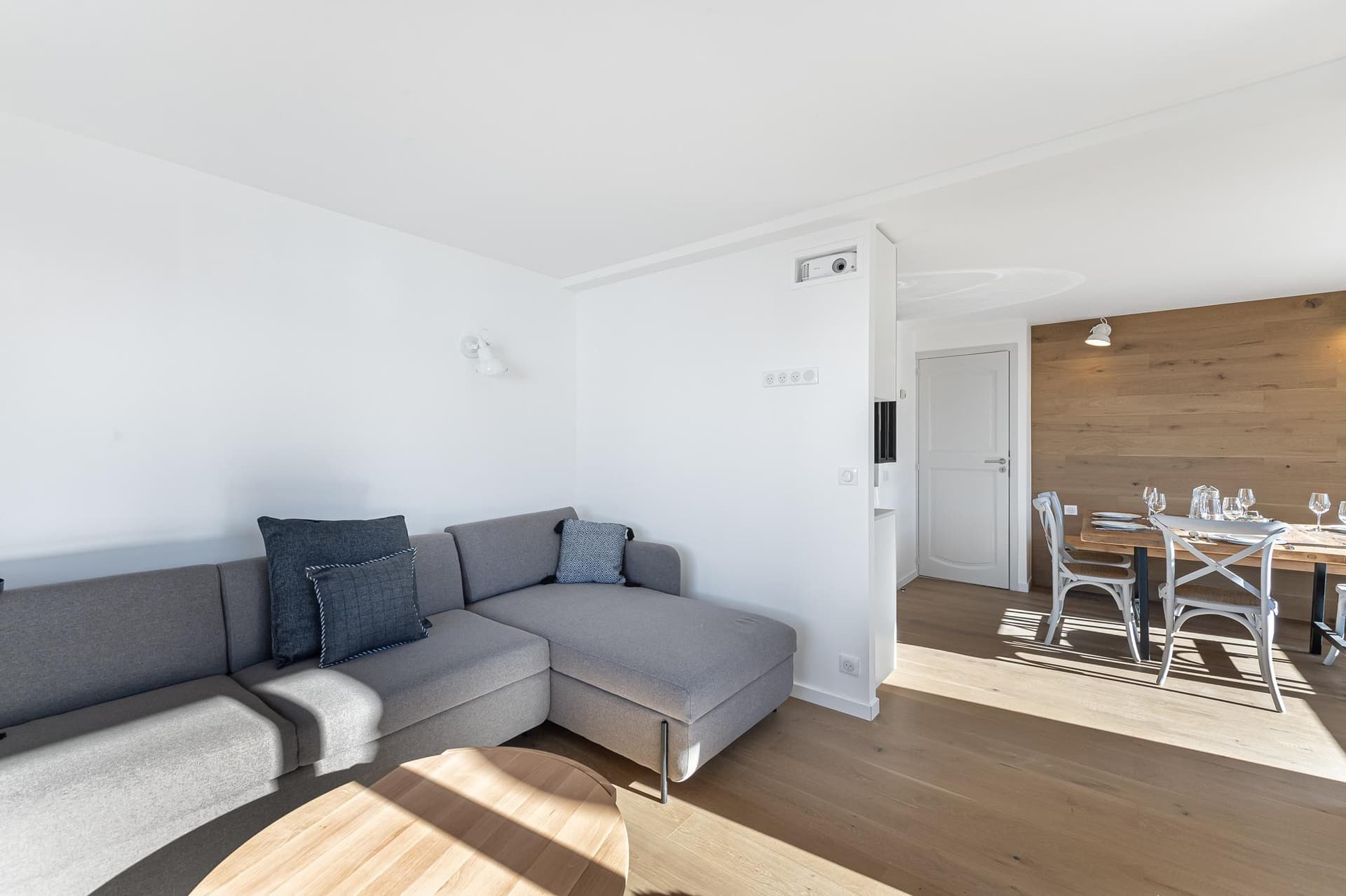 Appartement Belvédère 0 — Espace de vie — photo 4 sur 15