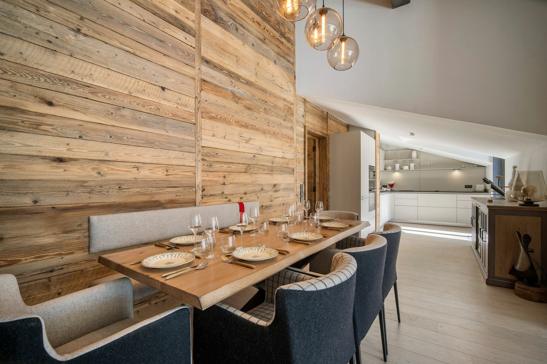 Appartement Alpamayor M6 — Espace de vie — photo 4 sur 15