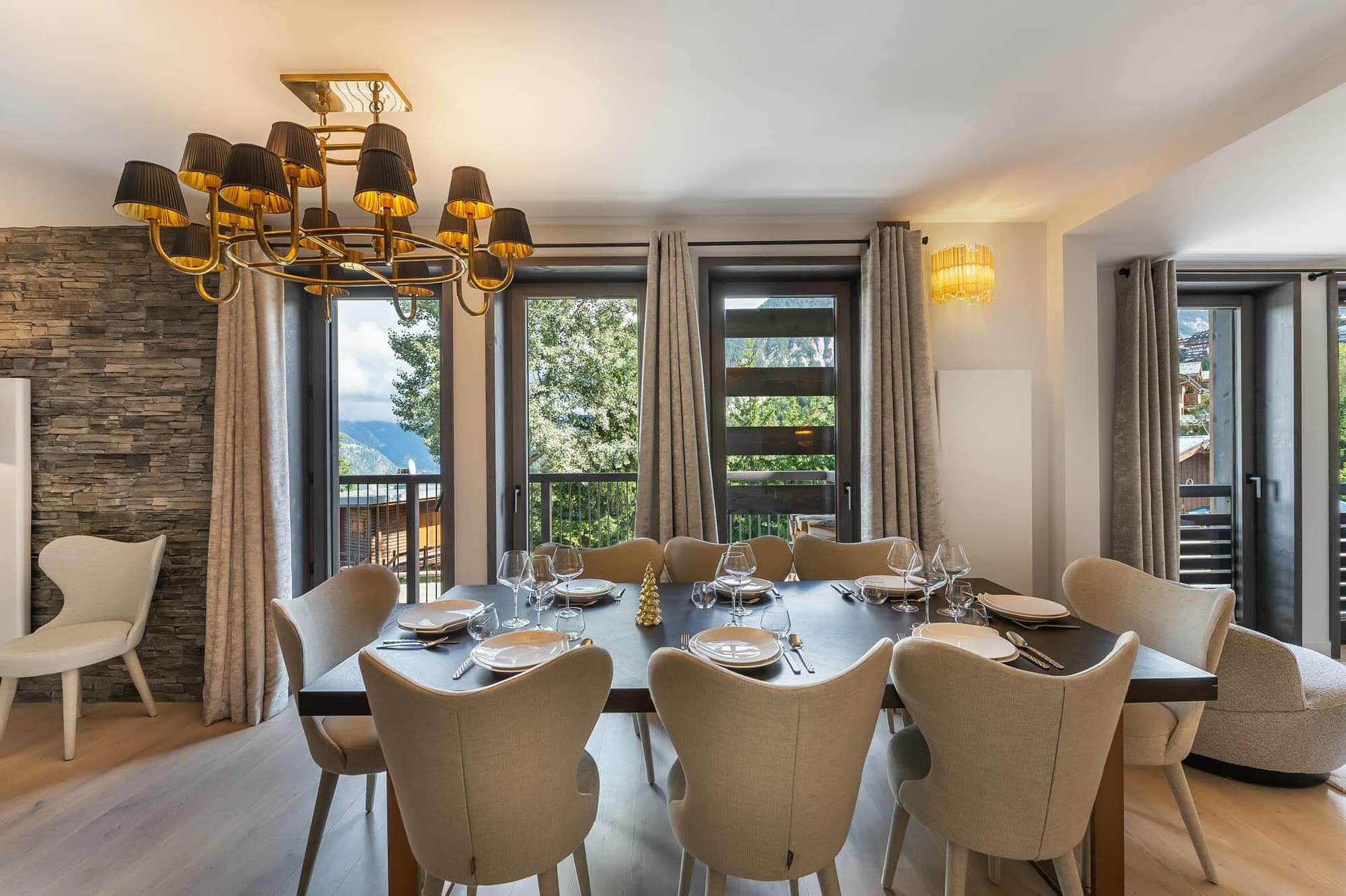 Chalet Alpamayor Maia — Intérieur élégant — photo 2 sur 21