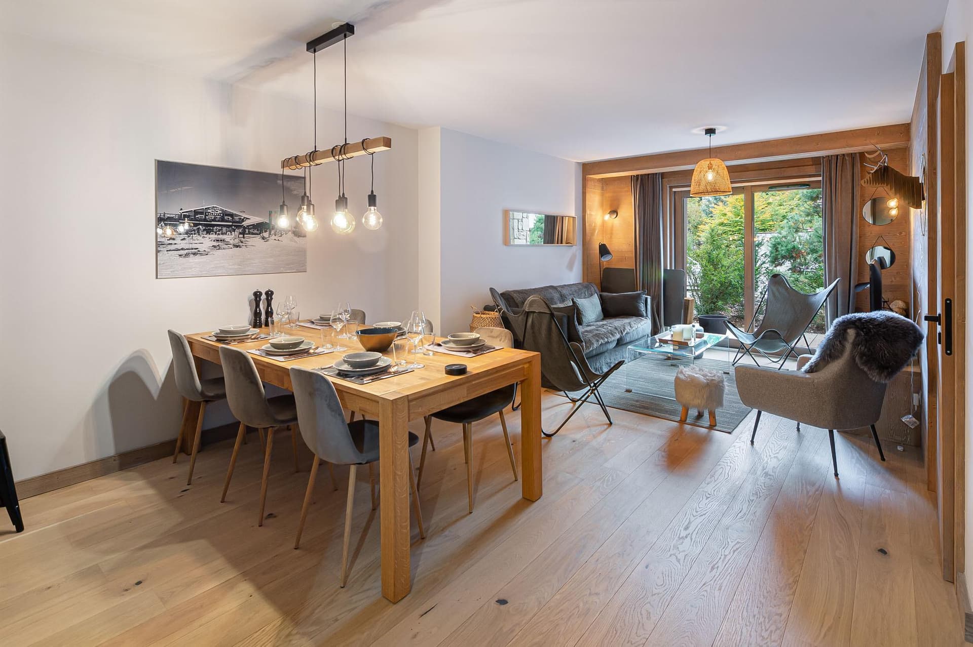 Appartement Stallion D03 — Espace de vie — photo 4 sur 27