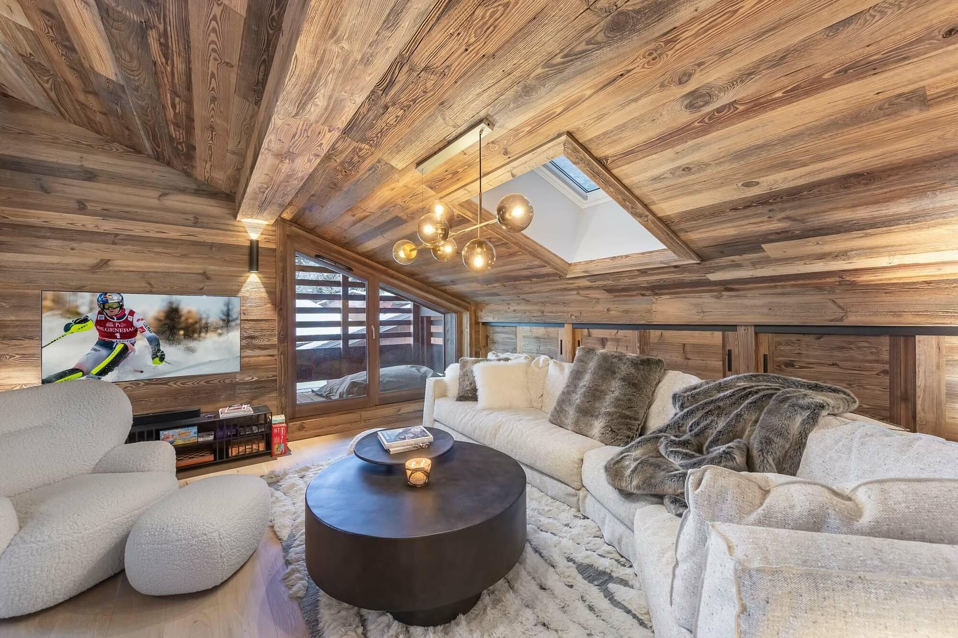 Appartement Stallion C21 — Intérieur élégant — photo 2 sur 20
