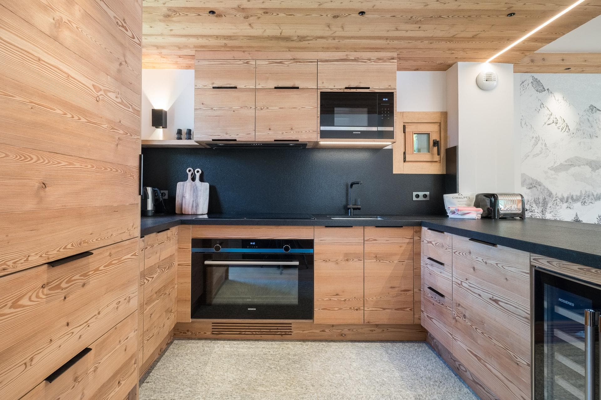 Chalet Clémentine — Equipped kitchen — photo 8 of 26