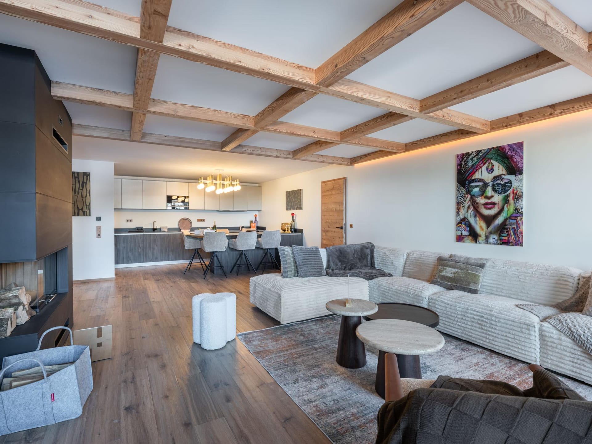 Appartement Intresso, 2 chambres, Courchevel — photo 1 sur 34