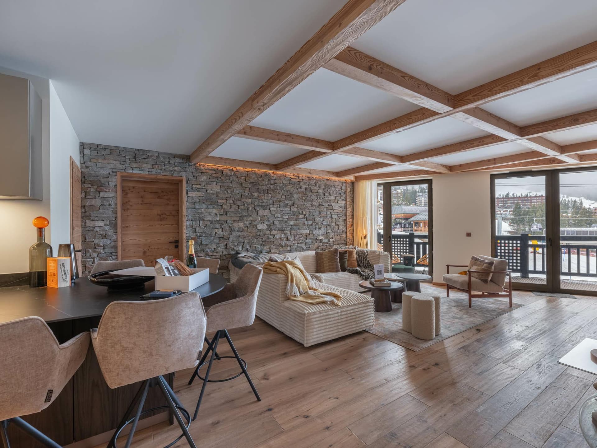 Appartement Oro — Espace de vie — photo 4 sur 25