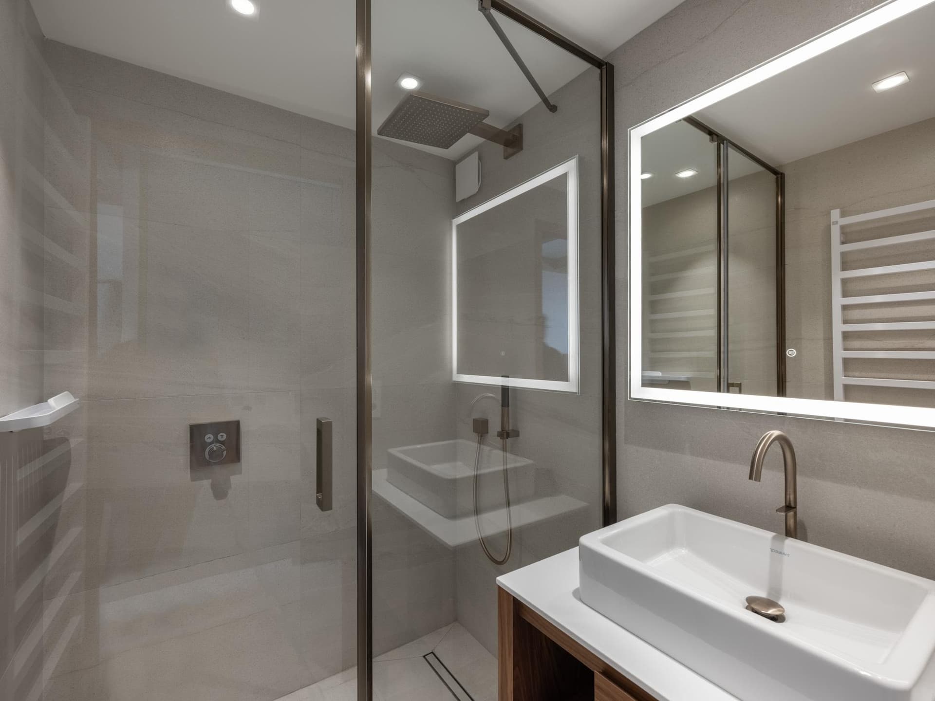 Appartement Oro — Salle de bain — photo 7 sur 25