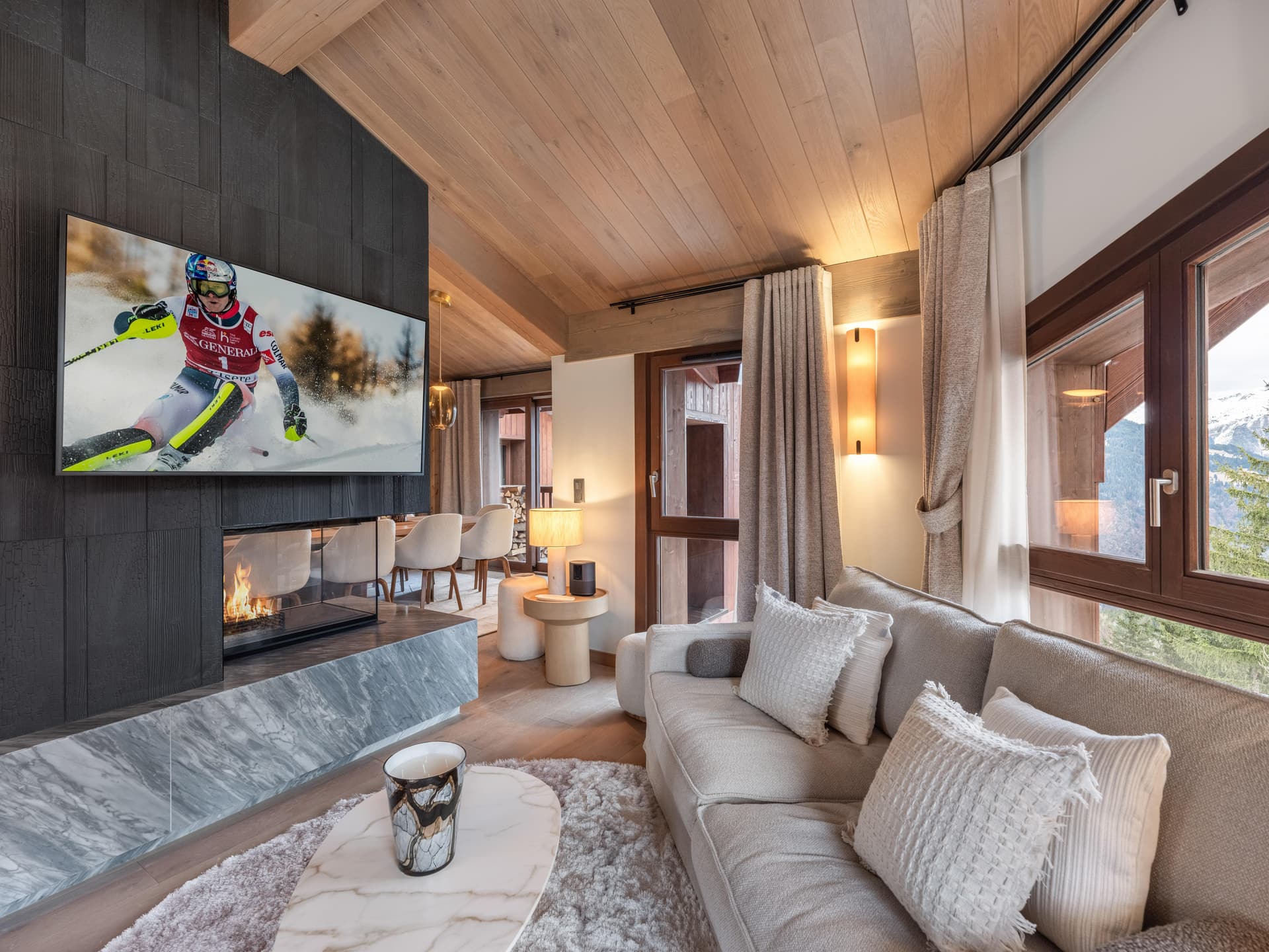 Chalet Goyard — Intérieur élégant — photo 2 sur 24