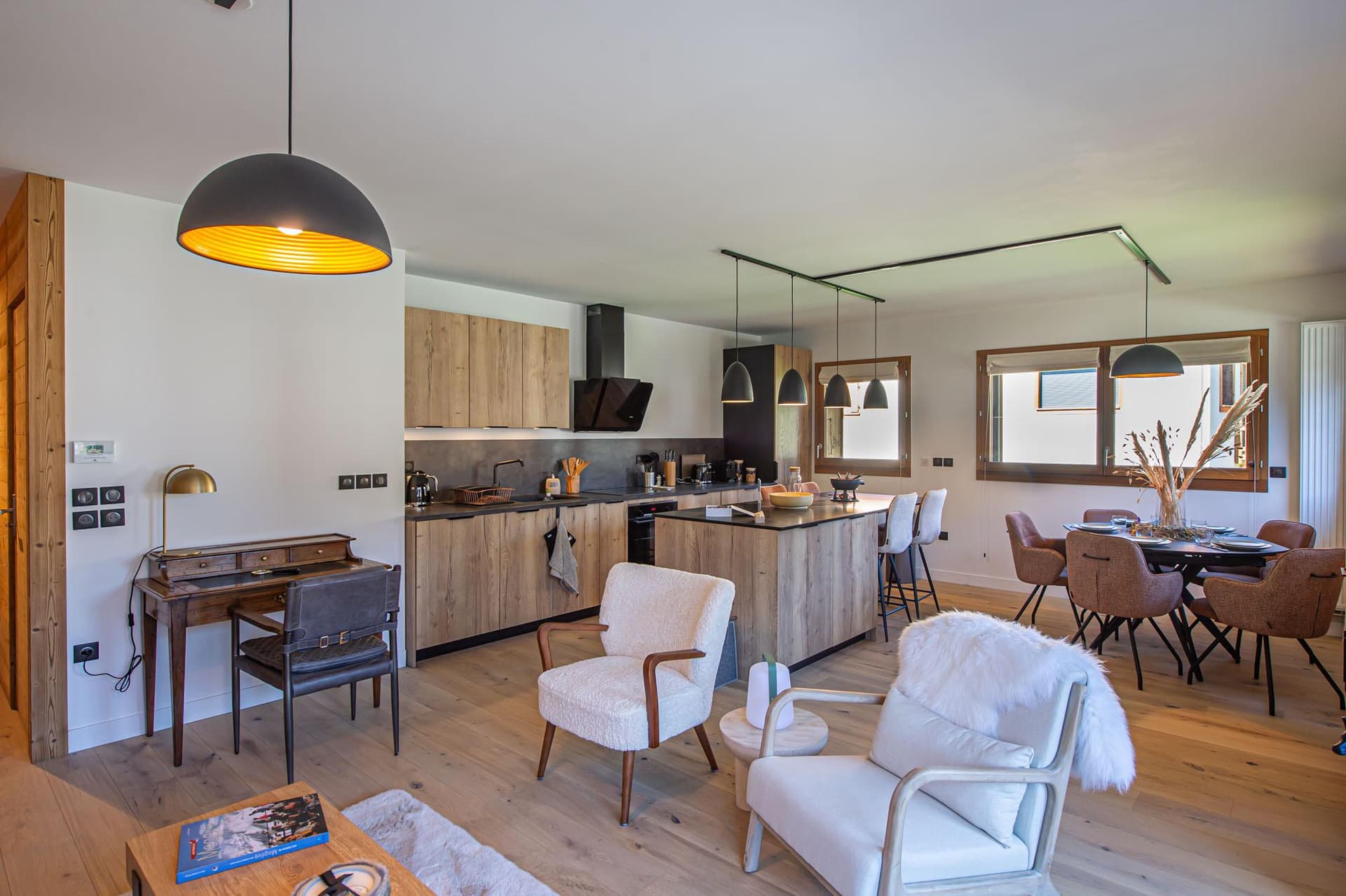 Appartement Silver lodge C21 — Espace de vie — photo 4 sur 12