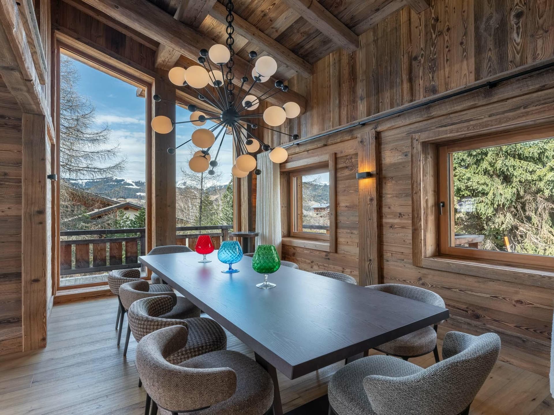 Chalet Le Thelevey — Intérieur élégant — photo 2 sur 27