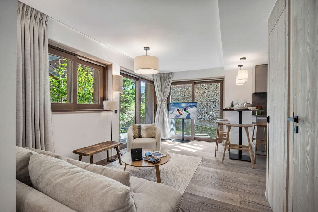 Appartement Cinq Sommets 401, 1 bedrooms, Courchevel — photo 1 of 9