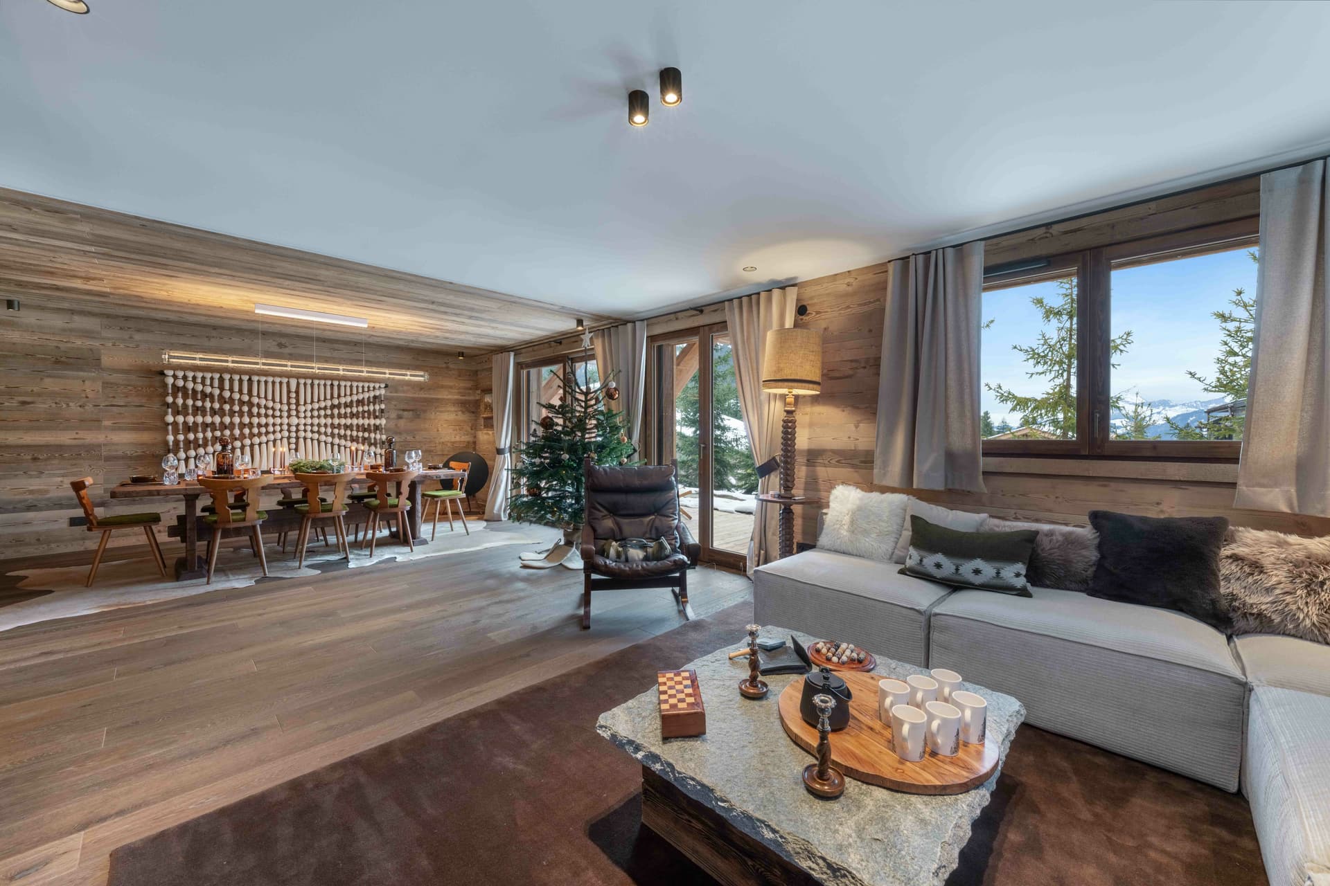 Appartement Lodge du Mont d'Arbois A01 — Panoramic view — photo 3 of 19