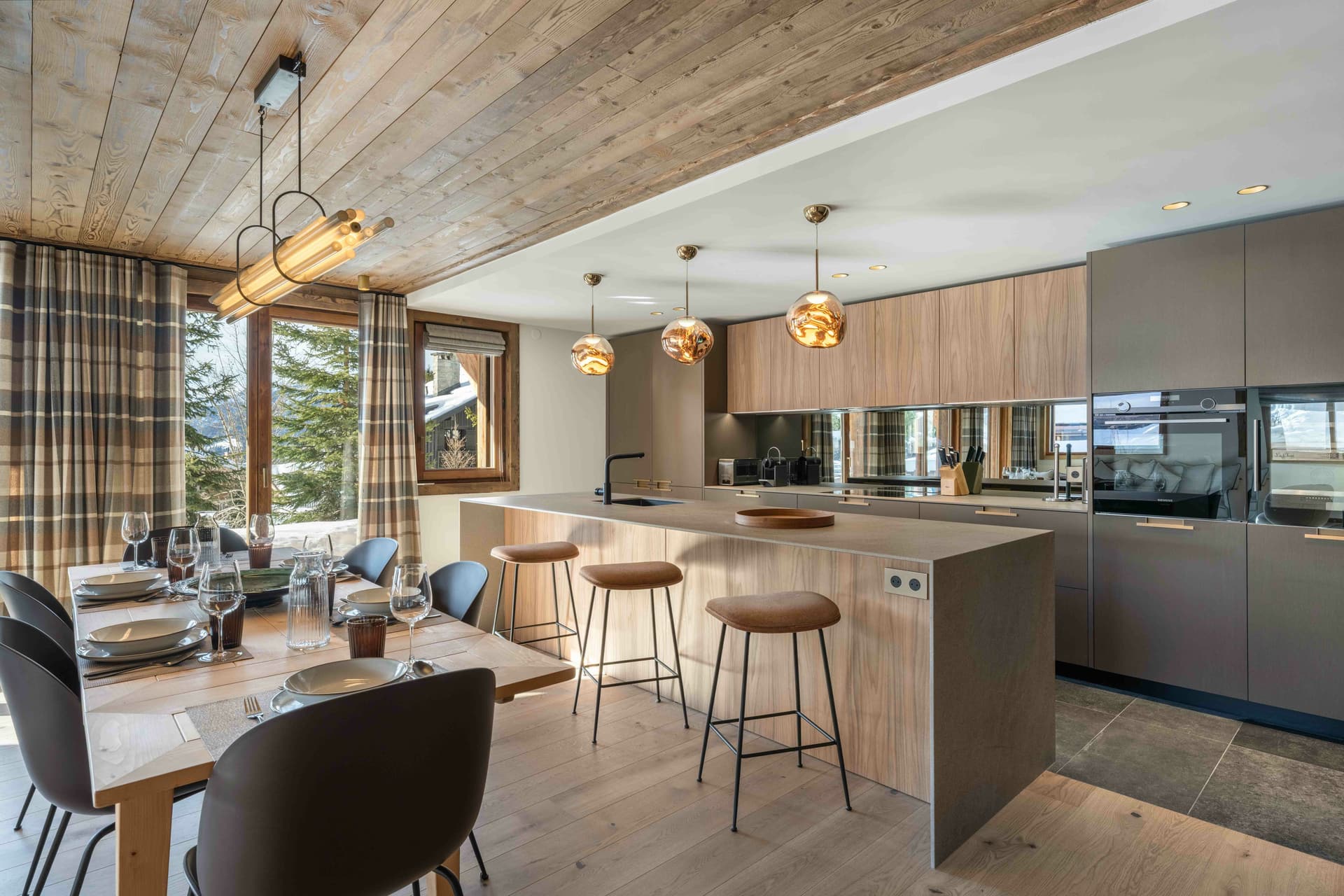 Appartement Lodges du Mont d'Arbois A02, 3 bedrooms, Megève — photo 1 of 17