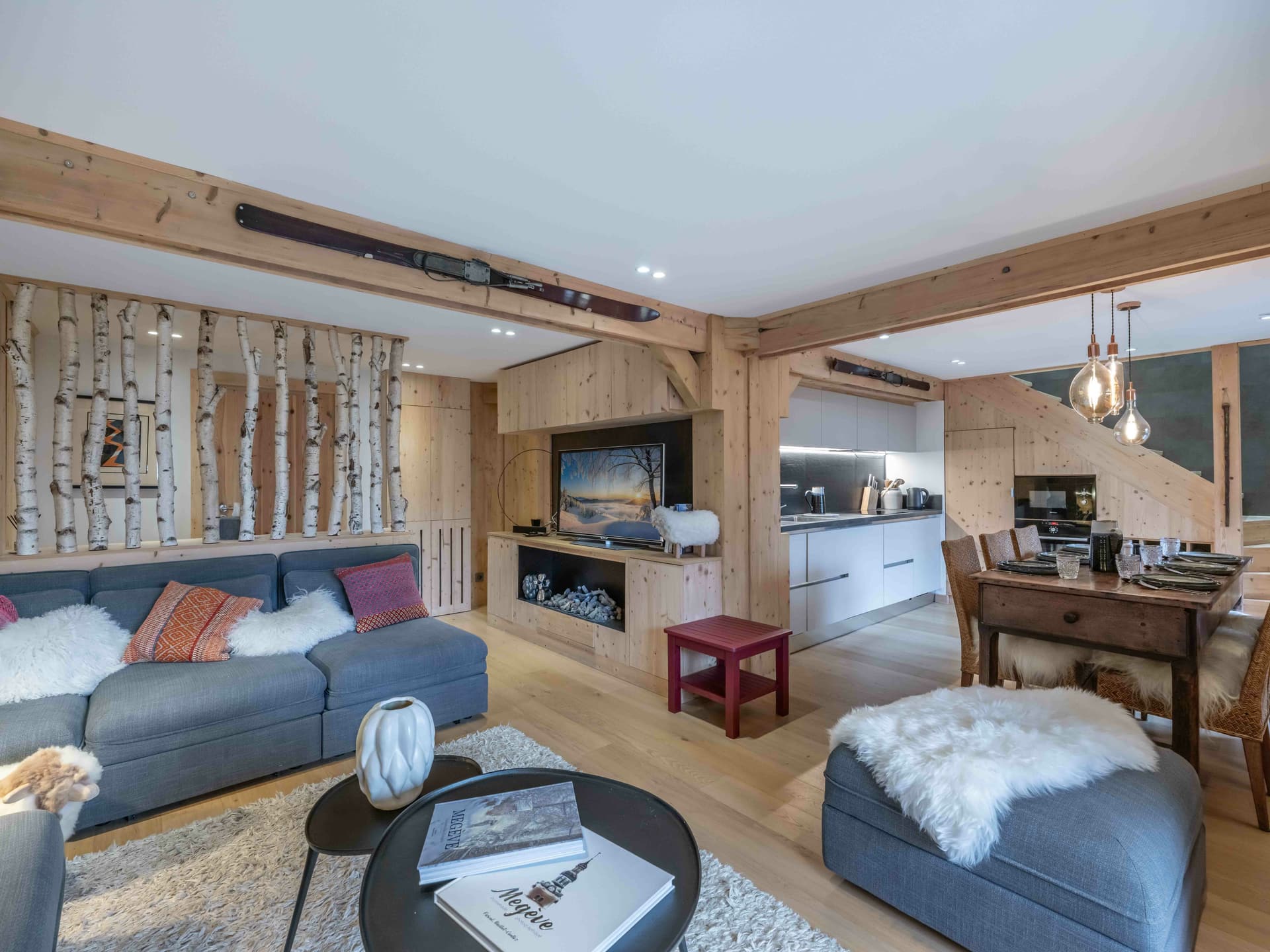 Appartement Les Seigneurs 6, 4 bedrooms, Megève — photo 1 of 14
