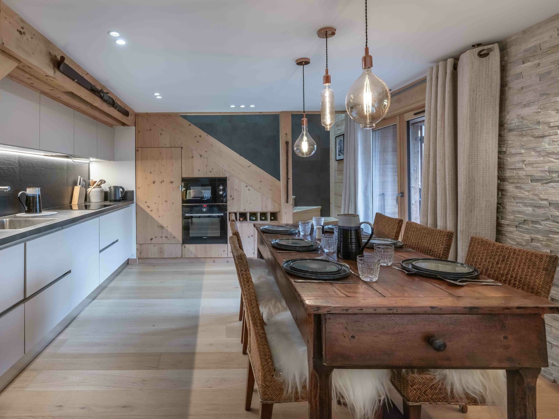 Appartement Les Seigneurs 6 — Living space — photo 4 of 14