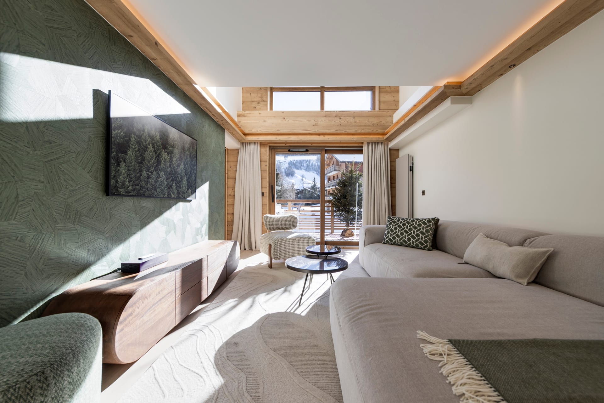 Appartement Ecrin A202, 3 bedrooms, Val d'Isère — photo 1 of 15