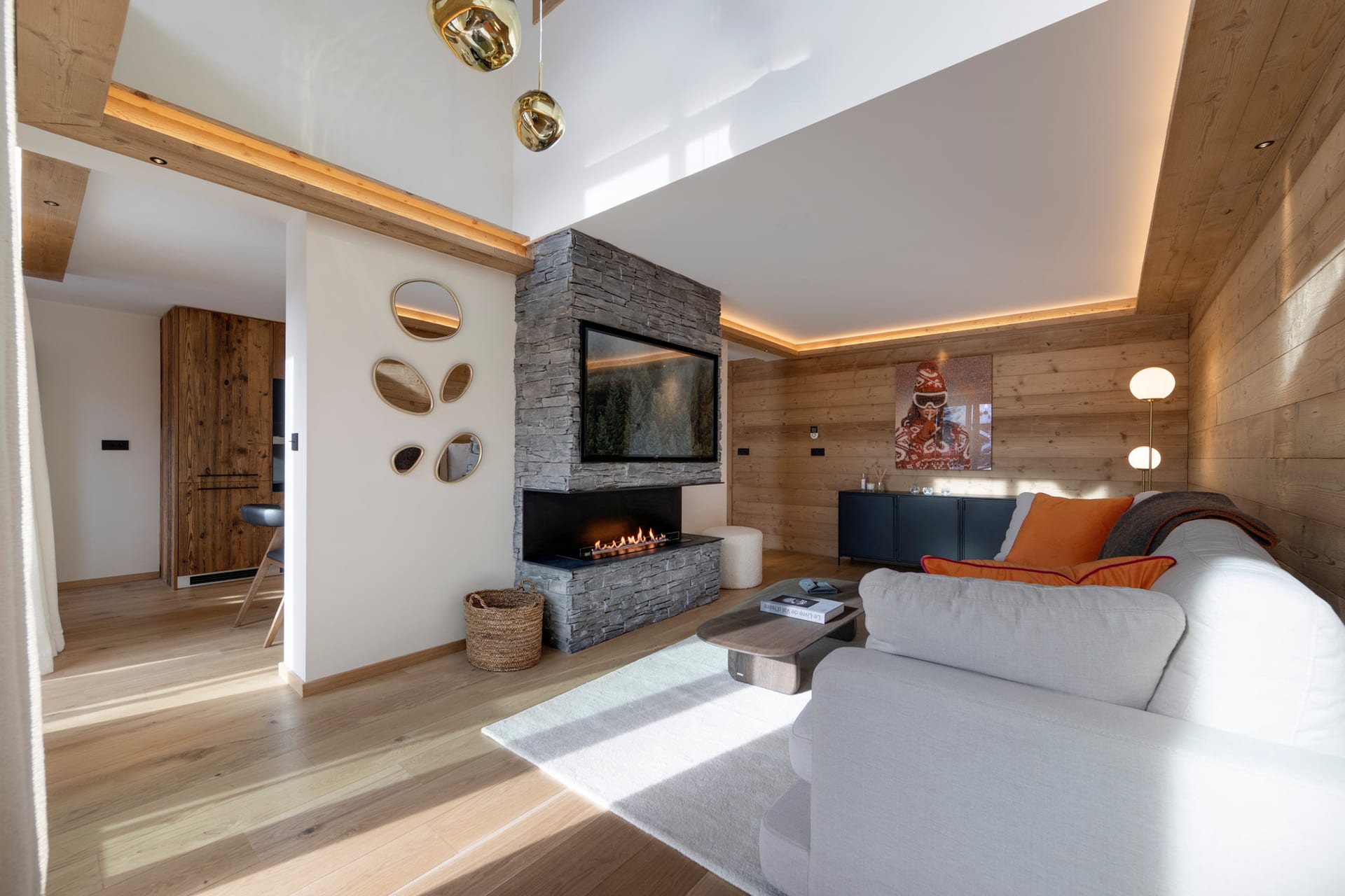 Appartement Ecrin A301, 3 bedrooms, Val d'Isère — photo 1 of 18