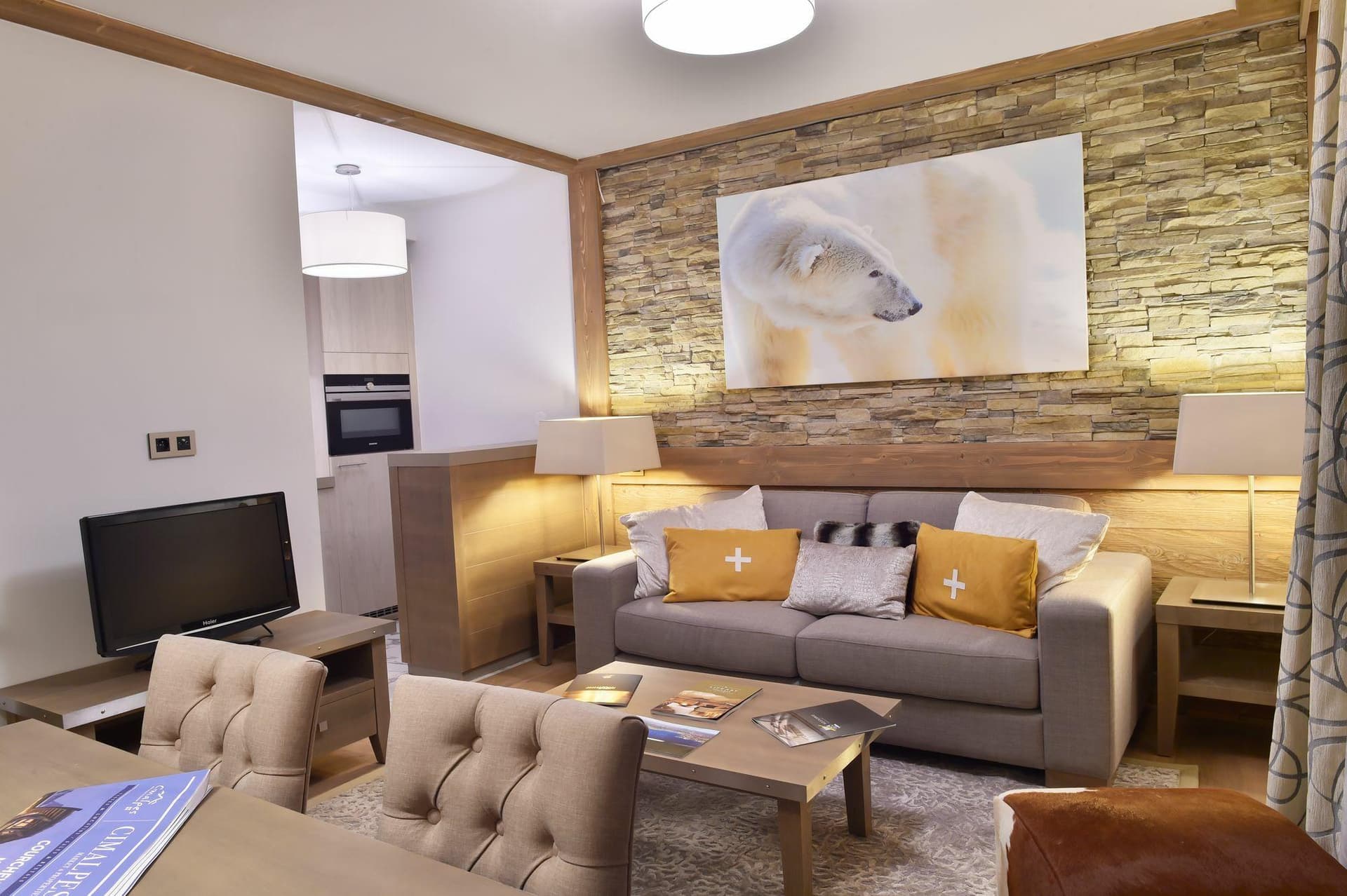 Appartement Carré Blanc 111 — Living space — photo 4 of 12