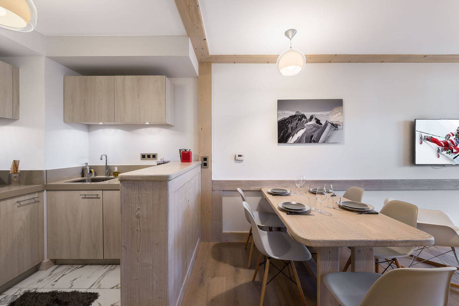 Appartement Carré Blanc 245 — Espace de vie — photo 4 sur 10