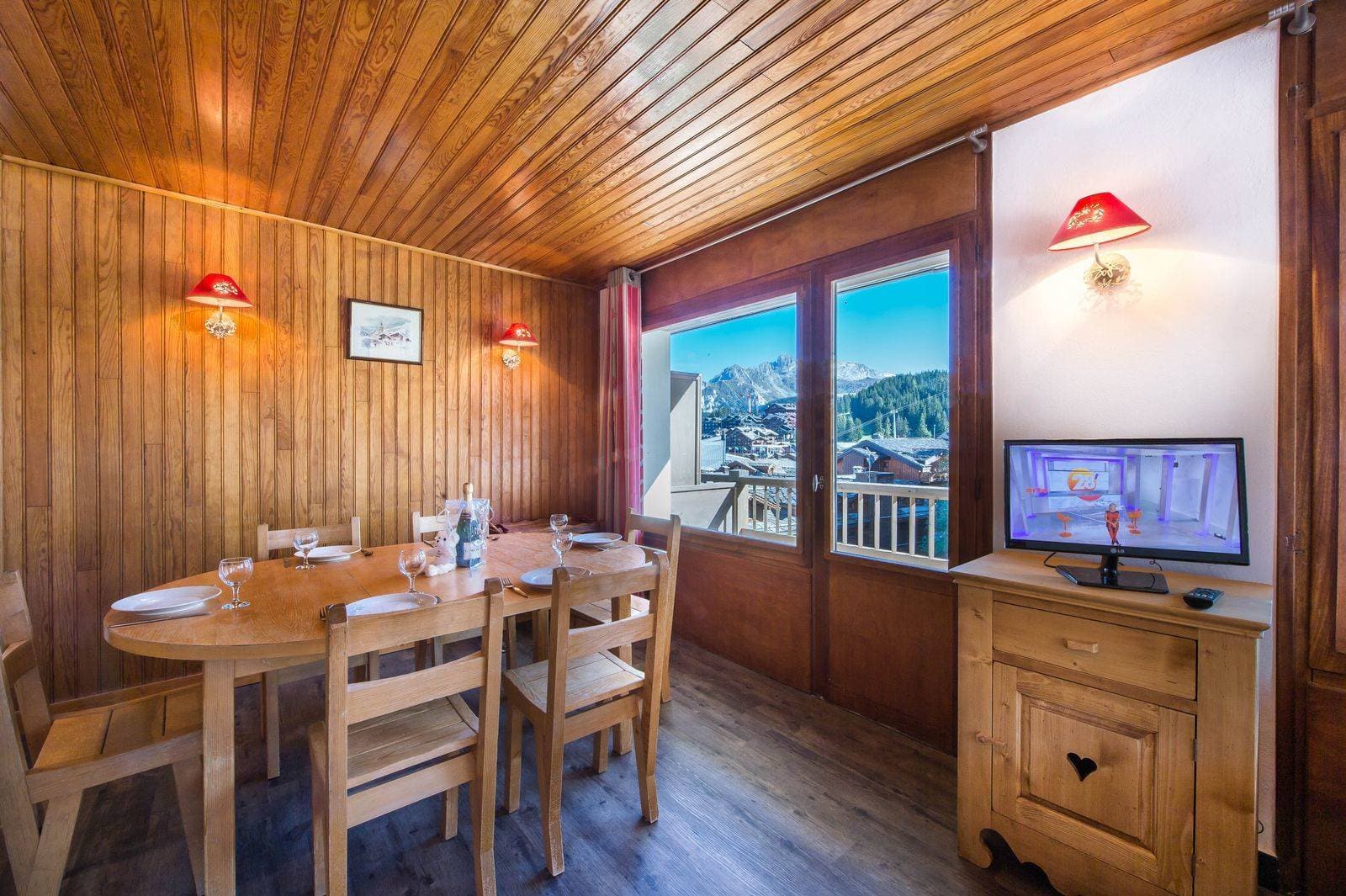 Appartement Forêt du Praz 616 — Salle de bain — photo 7 sur 14