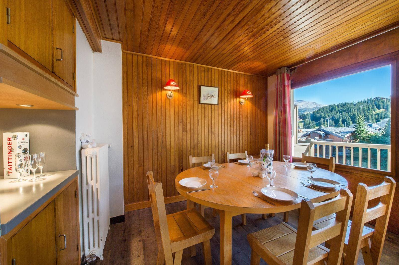 Appartement Forêt du Praz 616 — Cuisine équipée — photo 8 sur 14