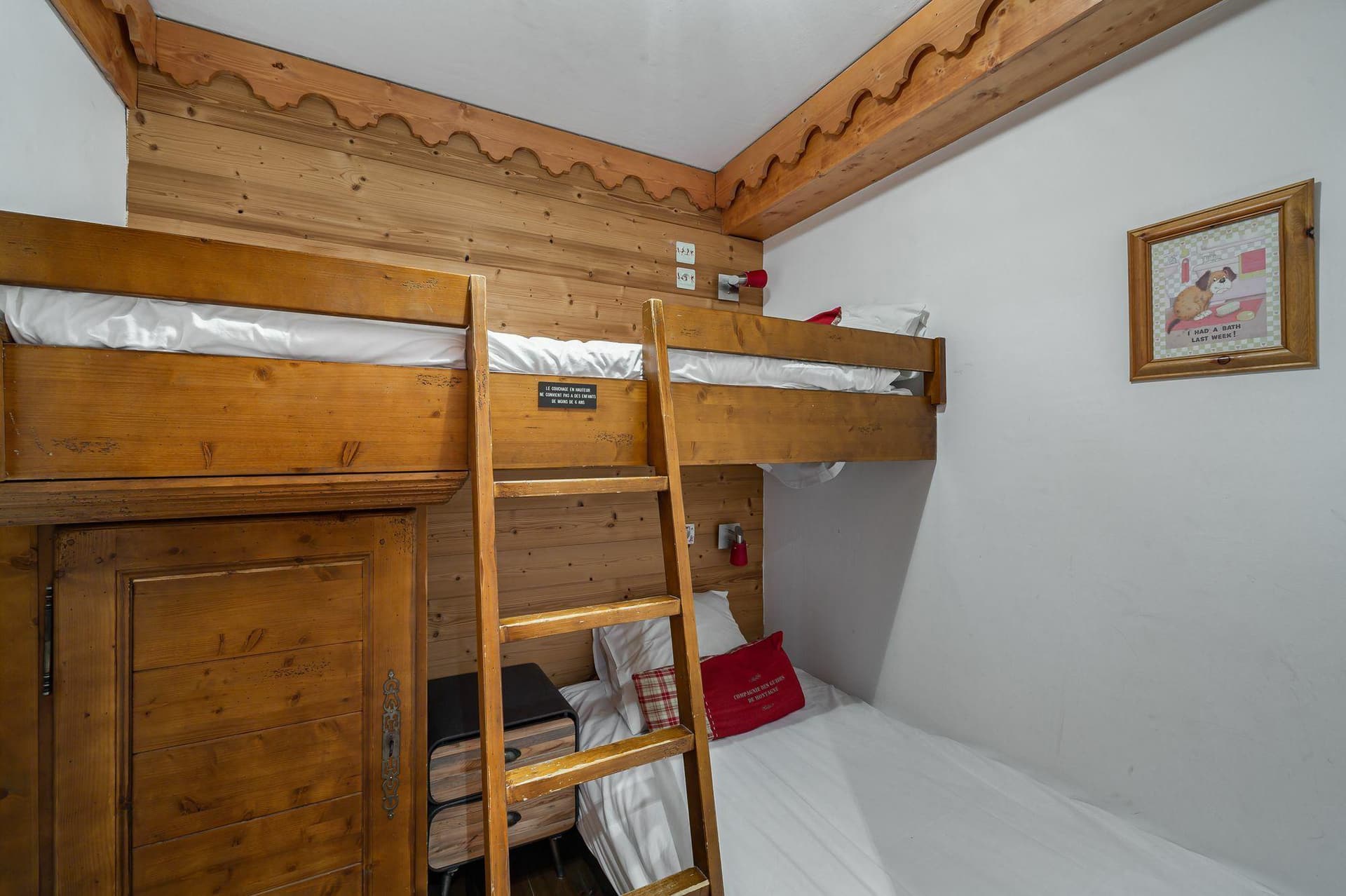 Appartement Fermes Fretes 11 — Salle de bain — photo 7 sur 16