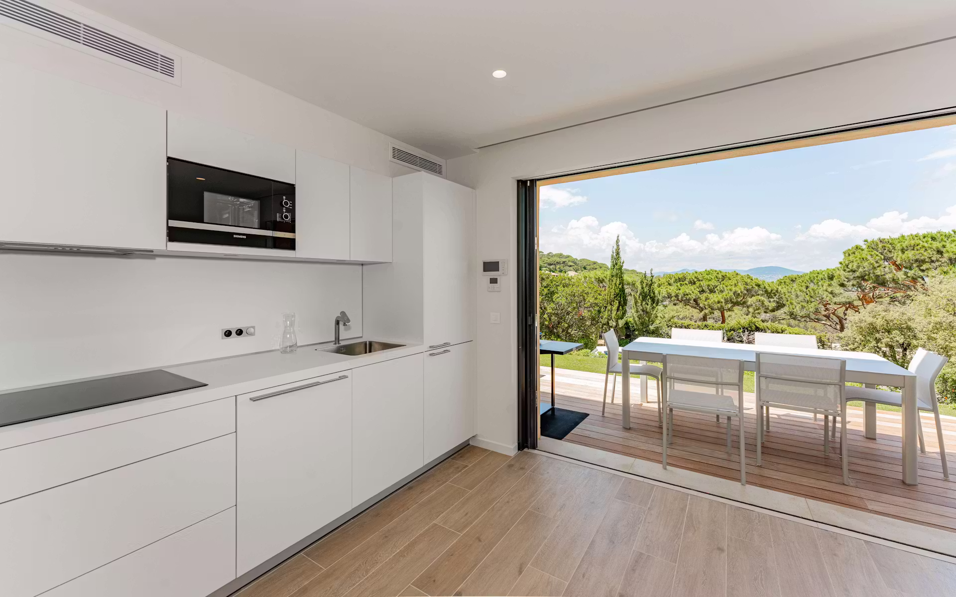 Thalassa Salins — Equipped kitchen — photo 8 of 13